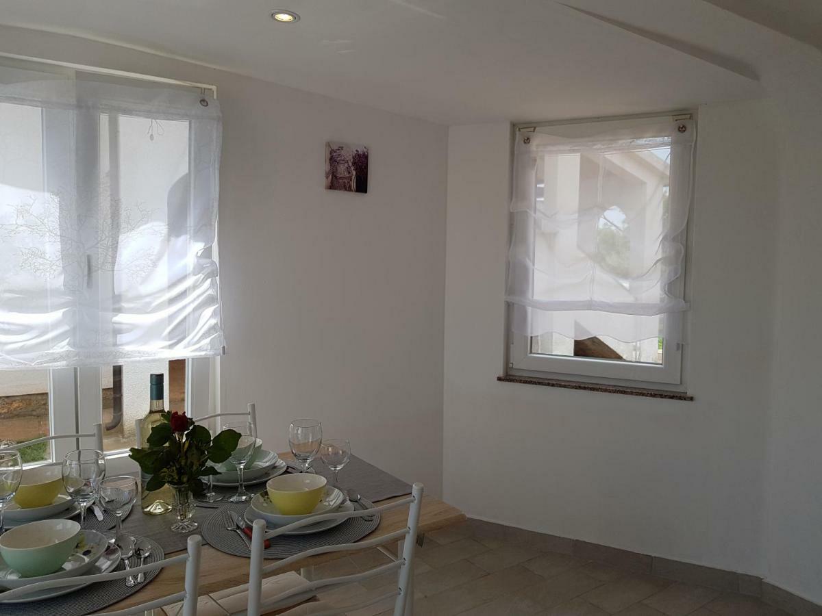 Apartment Ulika Marčana Extérieur photo
